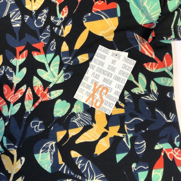 LulaRoe Gigi - Picture 3 of 3